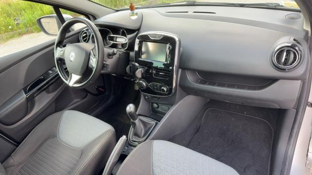 Renault Clio Estate image 7