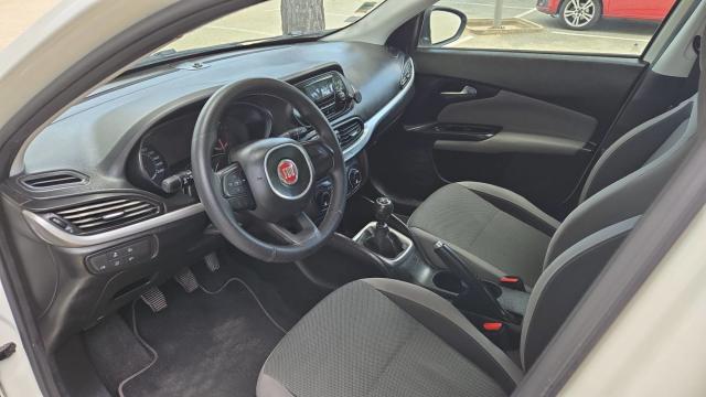 Fiat Tipo image 1