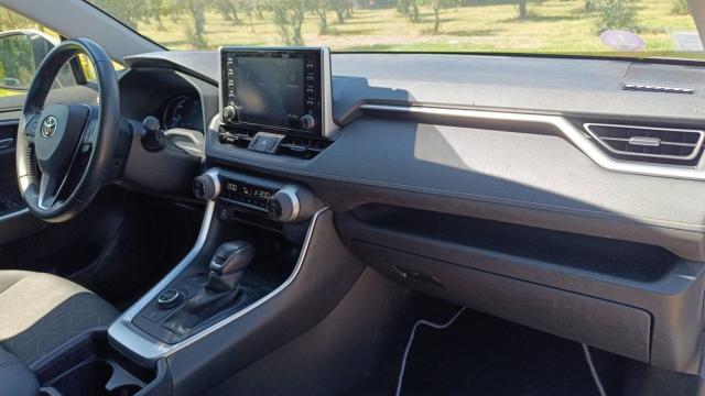 Toyota Rav4 image 5