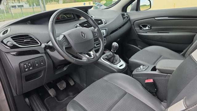 Renault Grand Scénic image 4