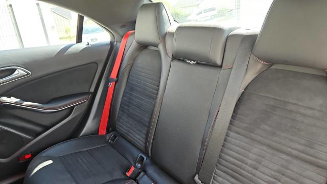 Mercedes Benz Classe Cla image 3