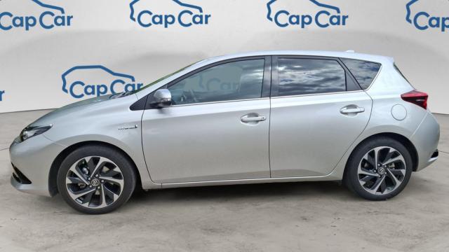 Toyota Auris image 2