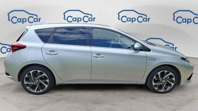 Toyota Auris image 6