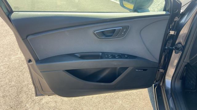 Seat Leon image 1