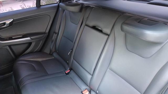 Volvo V60 image 8