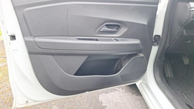 Dacia Sandero image 7