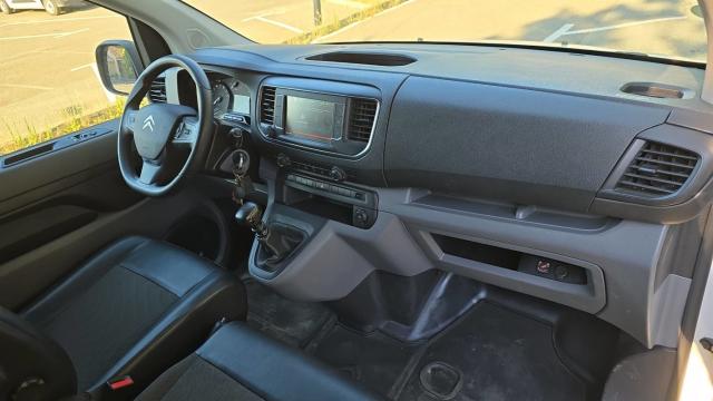 Citroen Jumpy image 7