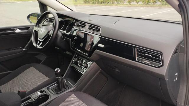 Volkswagen Touran image 9