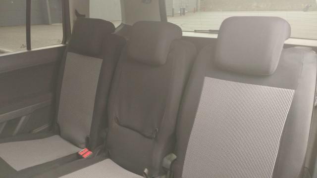Volkswagen Touran image 3