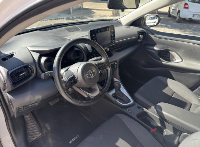 Toyota Yaris image 6