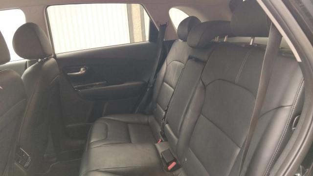 Kia Niro image 1