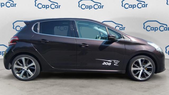 Peugeot 208 image 1