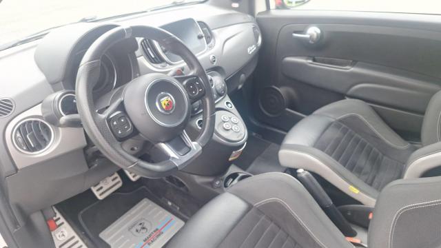 Abarth 500c image 2