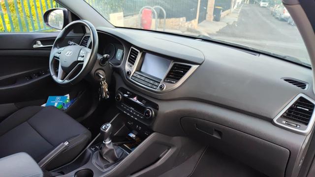 Hyundai Tucson image 8