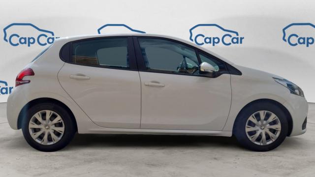 Peugeot 208 image 2