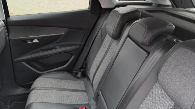 Peugeot 3008 image 7