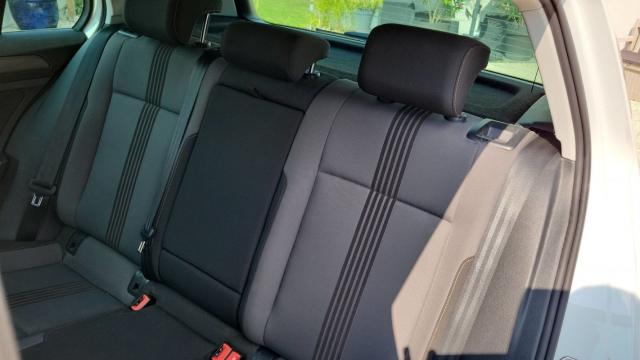 Volkswagen Golf image 6