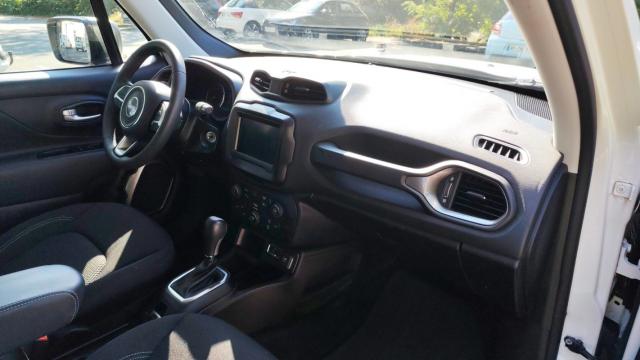 Jeep Renegade image 7