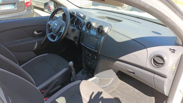 Dacia Sandero image 1