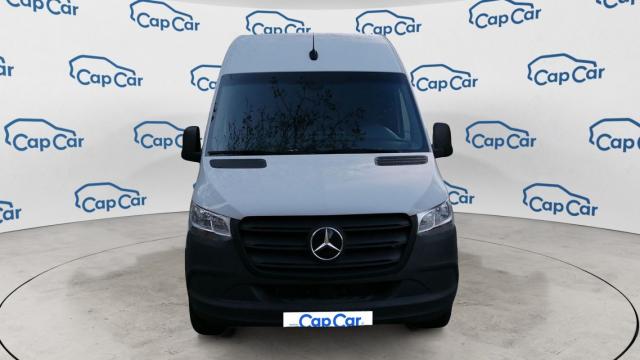 Mercedes Benz Sprinter image 1