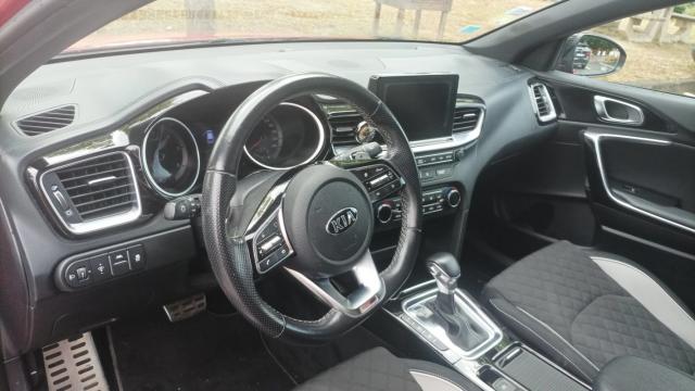 Kia Ceed image 8