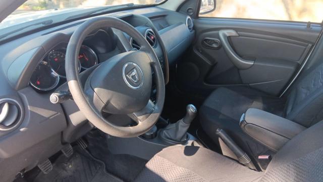 Dacia Duster image 5