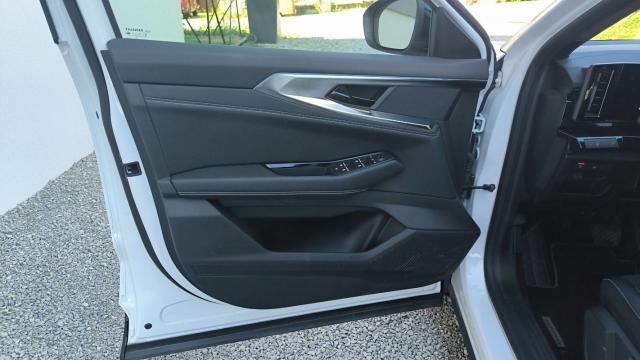 Renault Austral image 9
