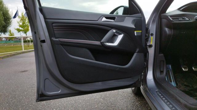 Peugeot 308 image 9