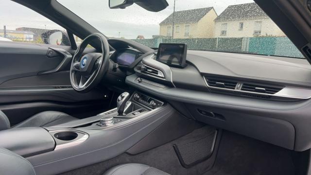 Bmw I8 image 5