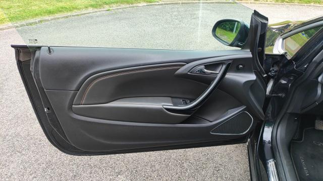 Opel Cascada image 7
