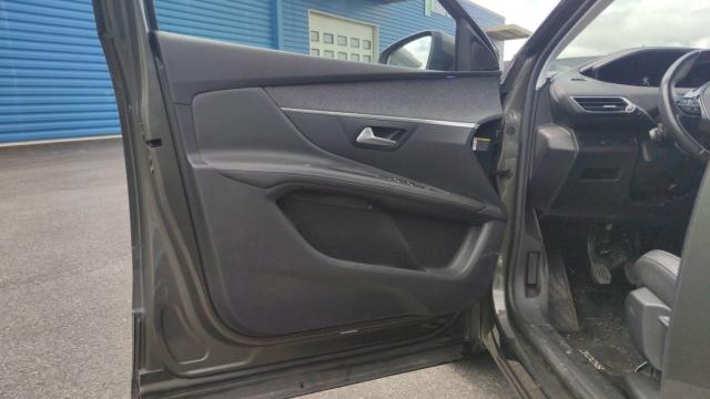 Peugeot 3008 image 7