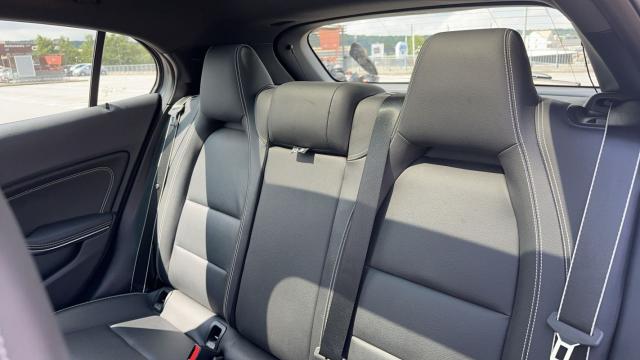 Mercedes Benz Classe Gla image 4