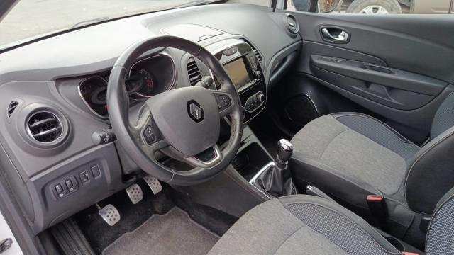 Renault Captur image 9