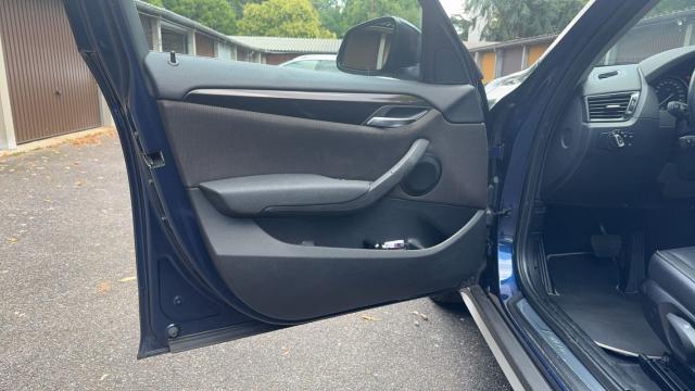 Bmw X1 image 8