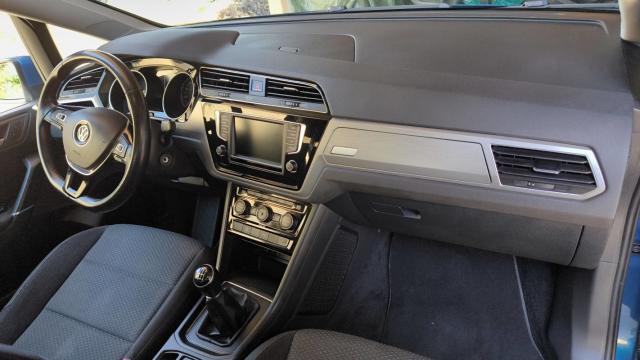 Volkswagen Touran image 3
