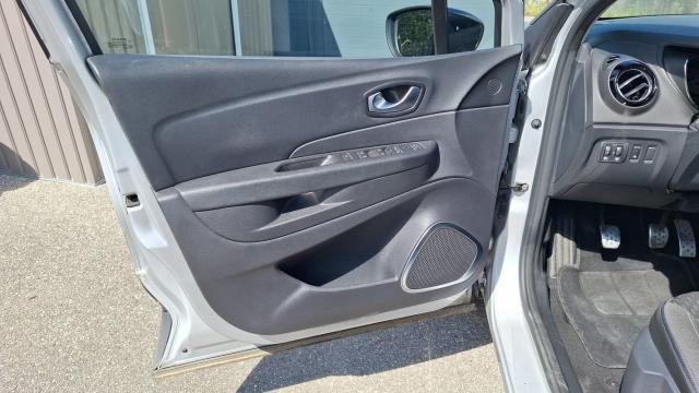 Renault Captur image 9