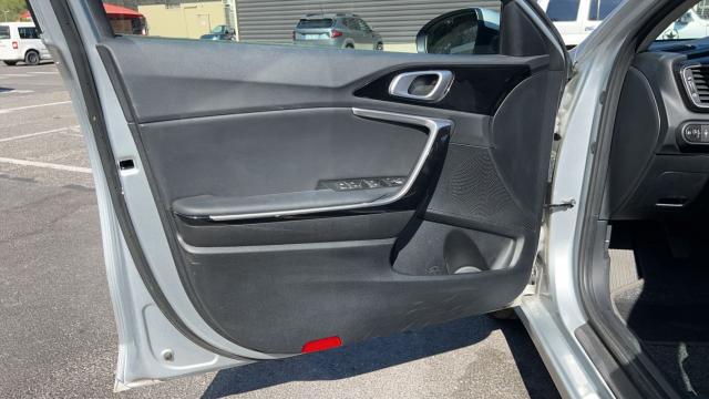 Kia Ceed image 7