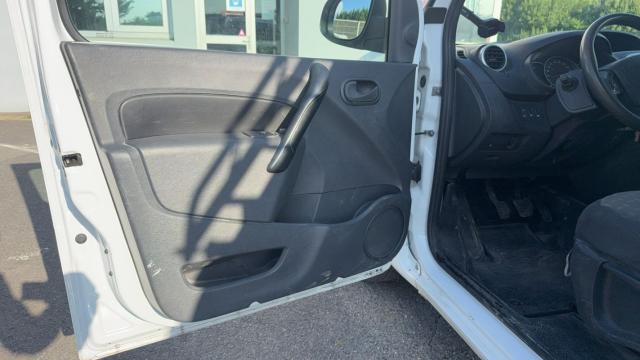 Renault Kangoo image 6