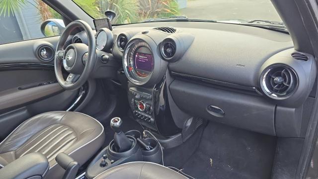 Mini Countryman image 9