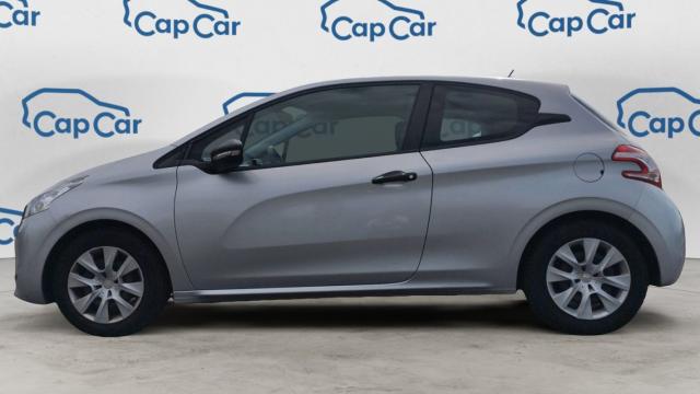 Peugeot 208 image 1