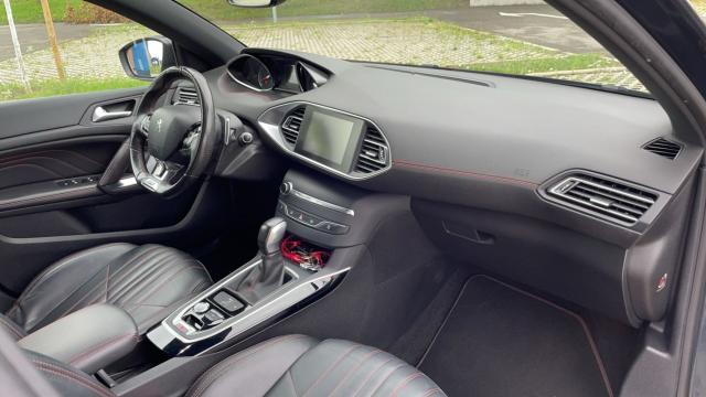 Peugeot 308 image 8