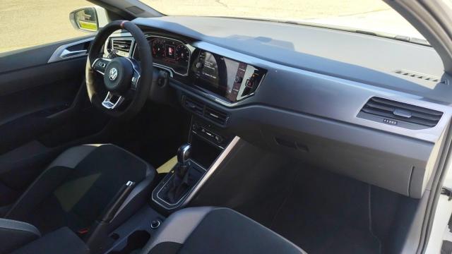 Volkswagen Polo image 8