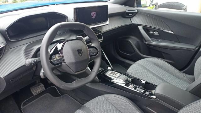 Peugeot 2008 image 9