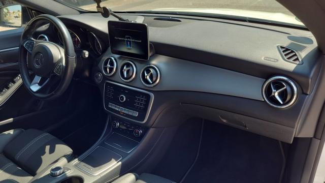 Mercedes Benz Cla Shooting Brake image 5