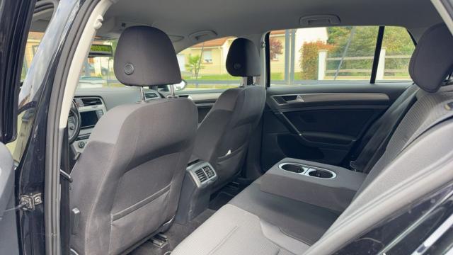 Volkswagen Golf image 4