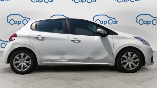 Peugeot 208 image 6