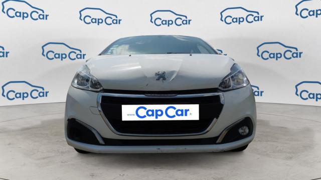 Peugeot 208 image 8