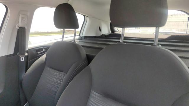 Peugeot 208 image 5