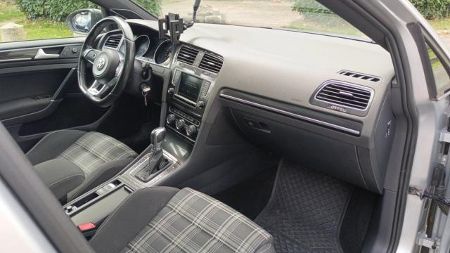 Volkswagen Golf image 7