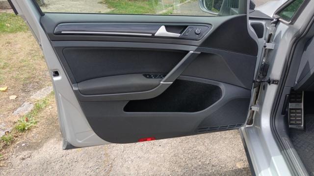 Volkswagen Golf image 4